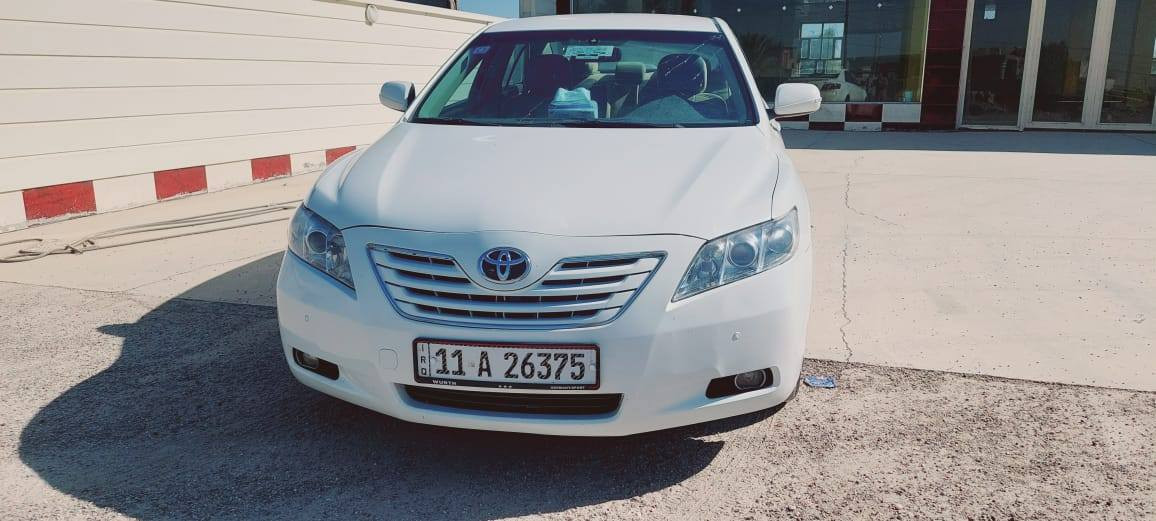 للبيع كامري_خليجيGLX
موديل 2009 فــــــــــــــــول
بااسمي سنويه ل نهايته ٢٠٢٩
 لون ابيض  رقم بغداد الإنكليزي بااسمي 
  تحويل مباشر 
 4 سلندر  2400 المرغوب 
  مواصفات السيارة 
حساسات خلفيه
كاميرا خلفية بلادي
 مثبت السرعة
 صاج ملكي  
 مسجل شاشه
 سنتر لك ريموند عن بعد
 تحكم ستيرن جهتين  تحكم
   كشنات  كهربائي
   برده خلفية كهرباء بلادي
تبريد ثلج قطعتين امامي
 وخلفي ❄️+ تدفئة
السيارة بلاديه مابيها اي نقص
صدر  امامي وخلفي جديد
لايتها زنون ابو الماطور يصعد وينزل 
 كلها شــــــــــــــغاله 
السيارة  مكانه ديالى الخالص 
السعر ١٣٠  
كلشي مـــــــرفق بالمنشور 
الاتصال على الارقام التالية 
*********** 👉 وات ساب
