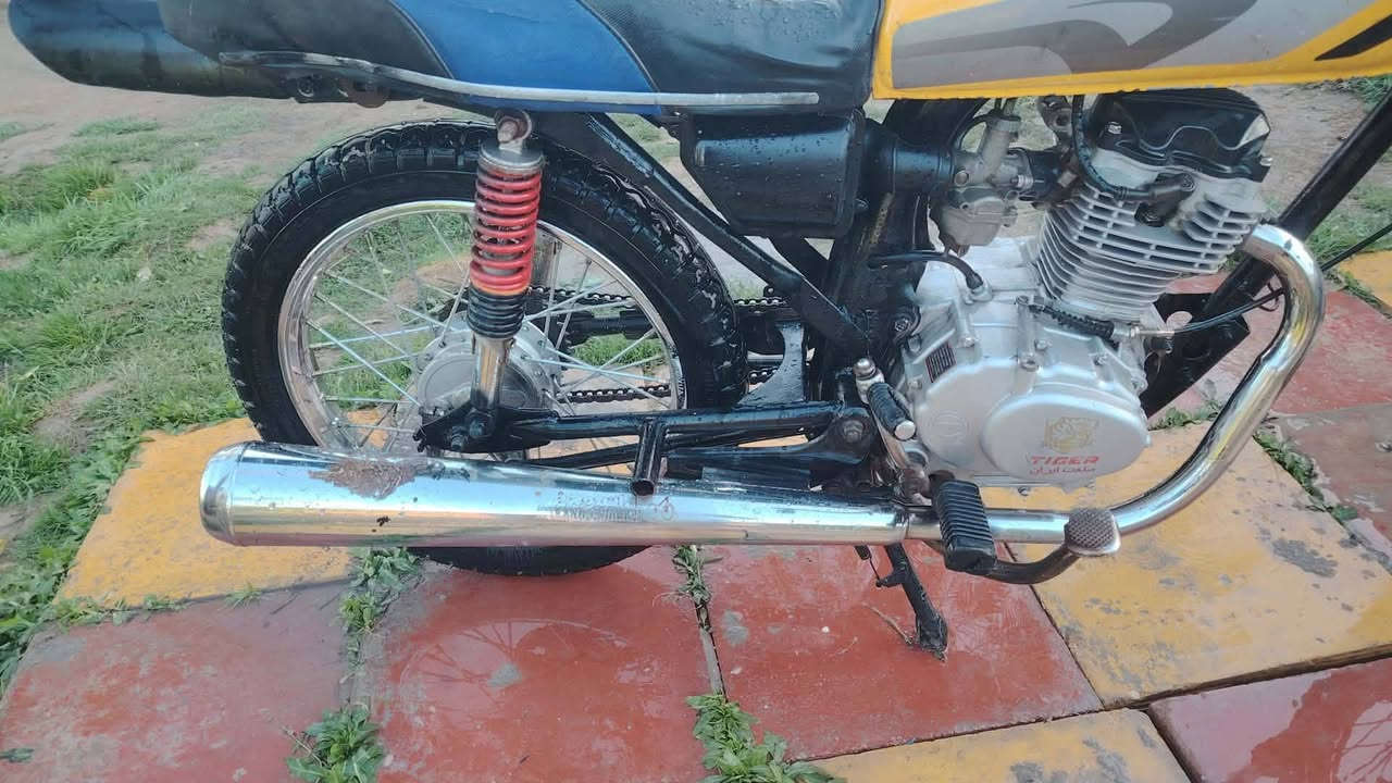 سلام عليكم من رخصت المدير المحترم
دراجه اربعه كير موديل 19للبيع

الشراي بي خير ويدلل

*********** هاذه رقمي الشراي يخابرني
