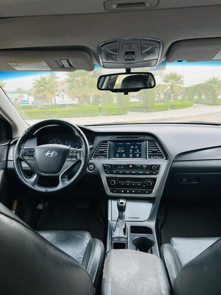 السلام عليكم
هيونداي سوناتا 2017 امريكي Sport كلين بدون حادث
فول مواصفات
✅ فتحة سقف
✅ بصمه تشغيل وابواب وصندوق
✅ كاميرة خلفية
✅ لد امامي
✅ دبل اكزوز
✅ شاشة بلادي + كار بلي
✅ تحكم ستيرن جهتين
✅ كشنات جلد+ كهرباء الاماميه
✅ تدفئة كشنات اماميه
✅ تبر يد بيانو + ثلاث انضمه قياده
✅ جنطة ذكيه
✅يدات نيكل+ لد ترحيب
✅اشارات بالمري+ اناره ترحيب
gdi 2400 محرك ✅
مكاني كربلاء ***********

