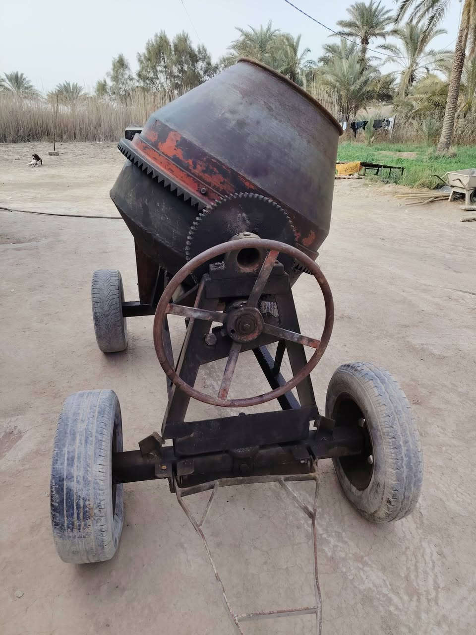 السلام عليكم
خباطه للبيع المكان حله
السعر 800 وبيه مجال
***********
