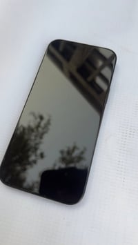 ايفون ١٦ برو ماكس • ٢٥٦ • خدش خفيف