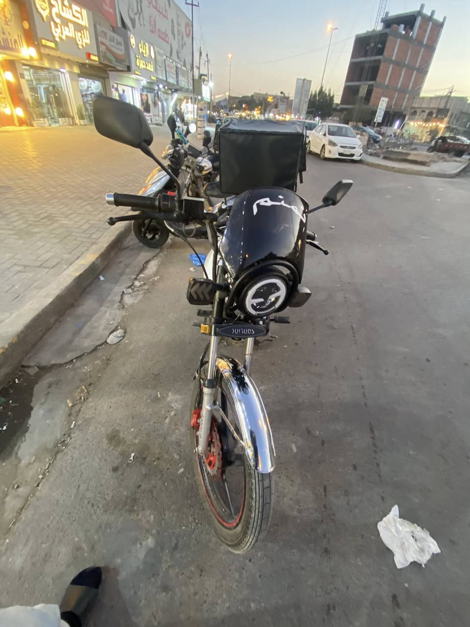 سلام عليكم دراجه سونك ماكس موديل2025/12دراجه برغي واحد ما مفتوح بيه شتريته كلت اطلع بيه عله باب الله وشغله ما عجبتني ومثالي هواي مأخذه والله  ولا غسلته وصورته ولا اي شي هاي دراجه شوفت عينك جديده بعنه الكلمه تاخذه كامله كلشي ما افتح منه رايده مليون وبيه مجال شراي يتصل ***********واتساب فقط
