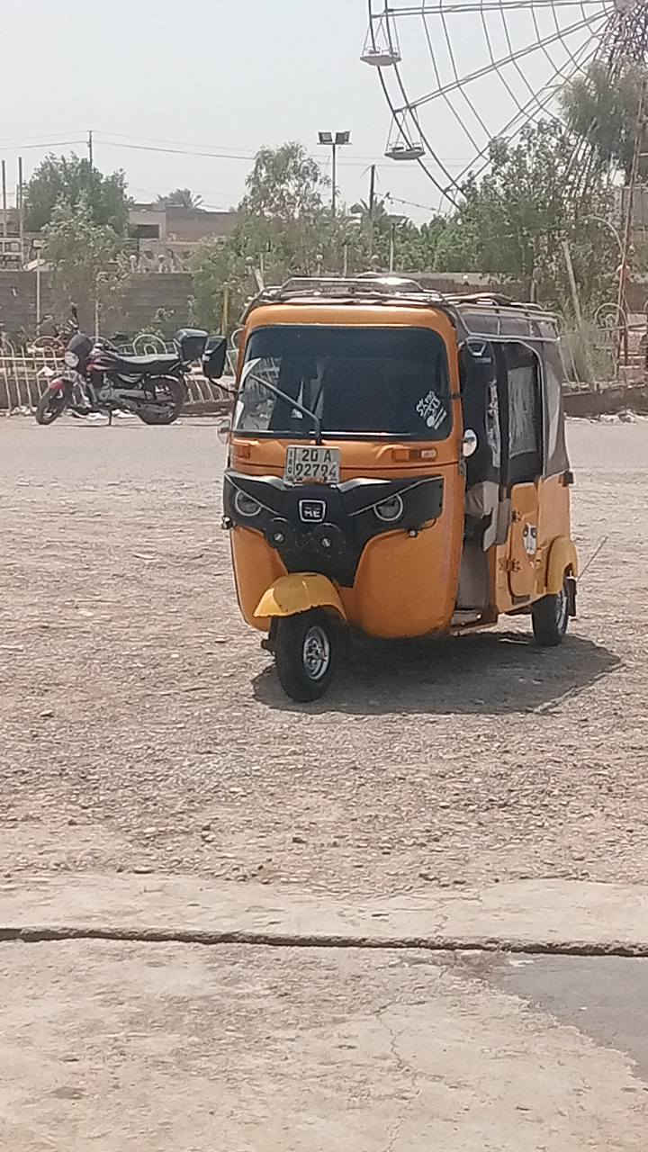 السلام عليكم تكتك 19طابه بل عشرين مظلع محدثه 21جنبزه فور التكتك خير من الله تجي وتشوف بعينك التكتك تحتوي على سيبايه ونزال +هورن بوش+درع خلفي+شاشه ايباد المس +تجاوي +فرشات التكتك رقم وسنويه مكاني ديالى الخالص الستفسار *********** السعر 6750 والشراي يدلل
