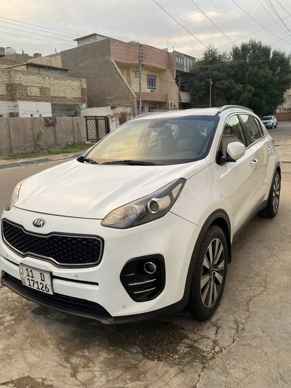 سلام عليكم كيا سبورتج 2017 خليجي مكفول من الصبغ فقط بيها بارد رقم بغداد اب اسمي لون ابيض فول مواصفات عده السلايت
بصمة ابواب
بصمة تشغيل
حساسات اماميه
حساسات خلفيه
مري شفط
ترحيب عند التقريب من السياره
جنطه كهربائي
كشنات كهربائيه جهتين
كامره خلفيه
ثلاث انظمه قيادة سبورت ايكو عادي
أشاير بل مري
ويلكب حجم 19
محرك 2000 دوش
تحكمات ستيرن جهتين
هند بريك بصمه
توقف ذاتي
تبريد قطعتين امامي خلفي
تبريد
وتدفئة
مكان السياره بغداد حي العامل السعر 178 وبيها مجال بسيط
رقم الموبايل ***********
