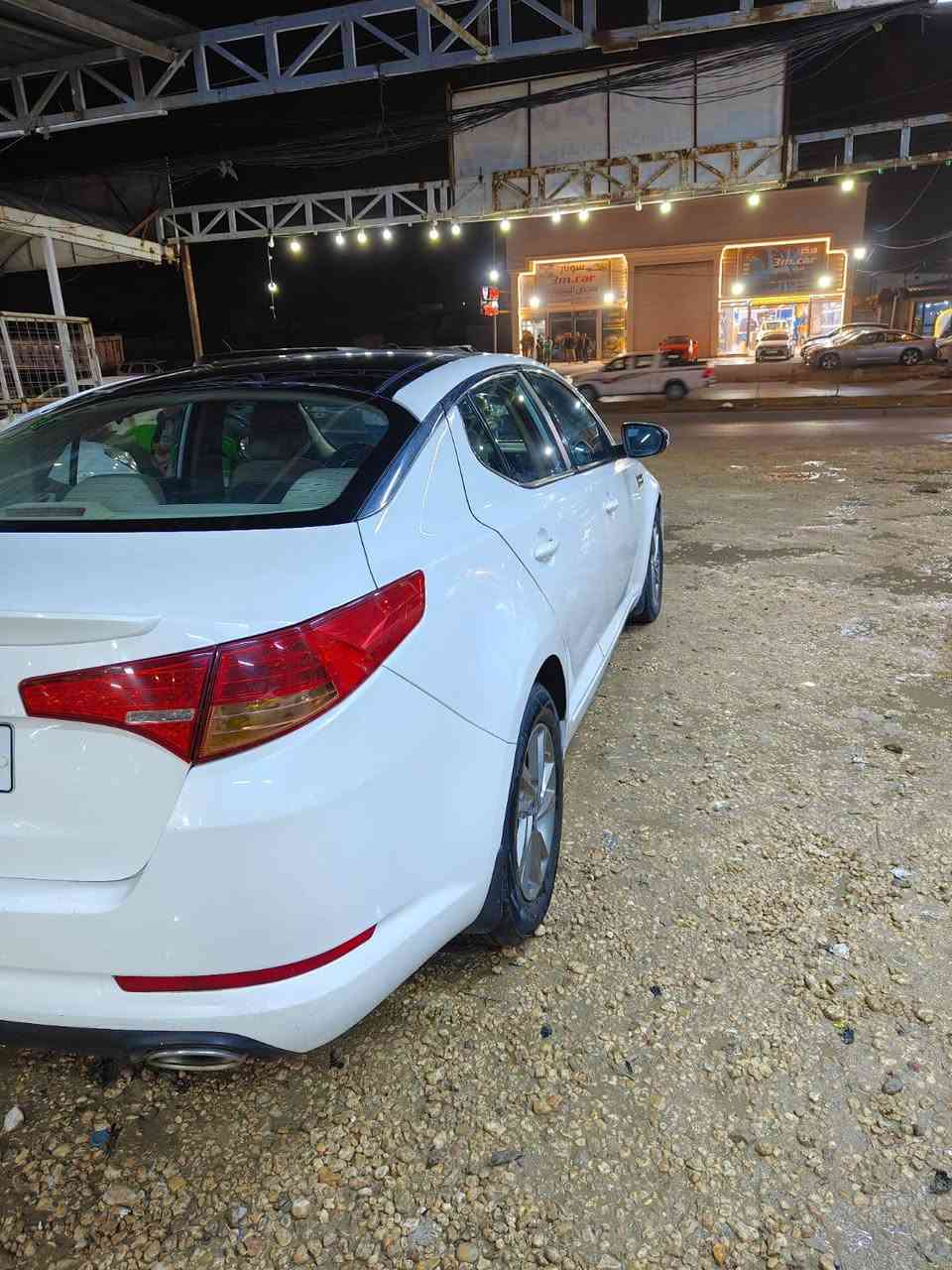 السلام عليكم للبيع اوبتما موديل 2011  خليجي بنرامه فول 1/1 من عده البصمه صبغ نص باب عكس السائق تخم تاير مكينه وكير مكفولات مكينه 2000 دوش باتري جديد مكاني كربلاء السعر 120 وبيها مجال حك الجيه رقمي ***********
