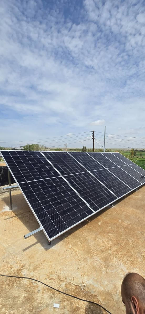 تم بحمدالله تنصيب منظومة طاقة شمسية
 بقدرة 12 اميير نهاري و 10امبير ليلي 
الواح بقدرة 620W ضمان 15 سنة
انفيرتر RISING  6Kw سنتين استبدال 
بطارية ليثيوم 15Kw من شركة SKE ضمان 5سنوات استبدال 
صيانة لمدة سنة مجانية
للاستفسار الاتصال:-
***********
***********
***********
***********
المركز الذهبي-Golden Center 

#ألواح_شمسية #توليد_الكهرباء #نظام_كهروضوئي #مستقبل_الطاقة
#طاقة_شمسية #طاقة_متجددة #استدامة #بيئة_نظيفة
