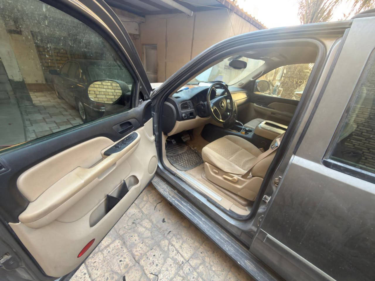 تاهوا موديل 2009 مكفولة من الكصه والانتر بول والسرقة بيه استمارة فحص مرور للبيع السعر 70 ورقة وبيه مجال للطيبين عنواني النجف الاشرف ***********
