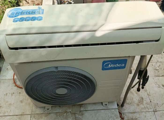 سبلت 3 طن نوع سوبر  اصلي. مامصلح كامل مع كافه ملحقاته   السعر 800 نهايته قفله
سبلت ميديا 2 طن مامصلح كامل مع كافه ملحقاته 400 قفل نهايته 

سبلت 2 طن جبسوت 350 نهايته كامل 

براد 75
ثلاجه 150

عنواني كربلاء  قرب الحزام الاخضر 
واكدر اوصلهم بكروه 

‭***********‬
