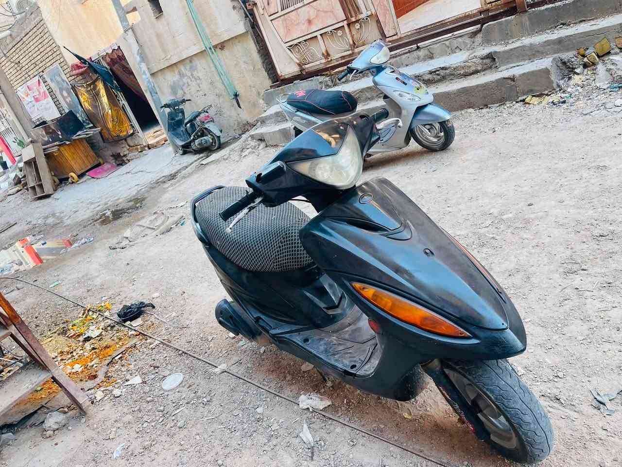 دراجه كامكو g4 دراجه نضيفه كهربائيات شغاله سلف هندر شغال السعرر 430 وبيها مجال ***********
