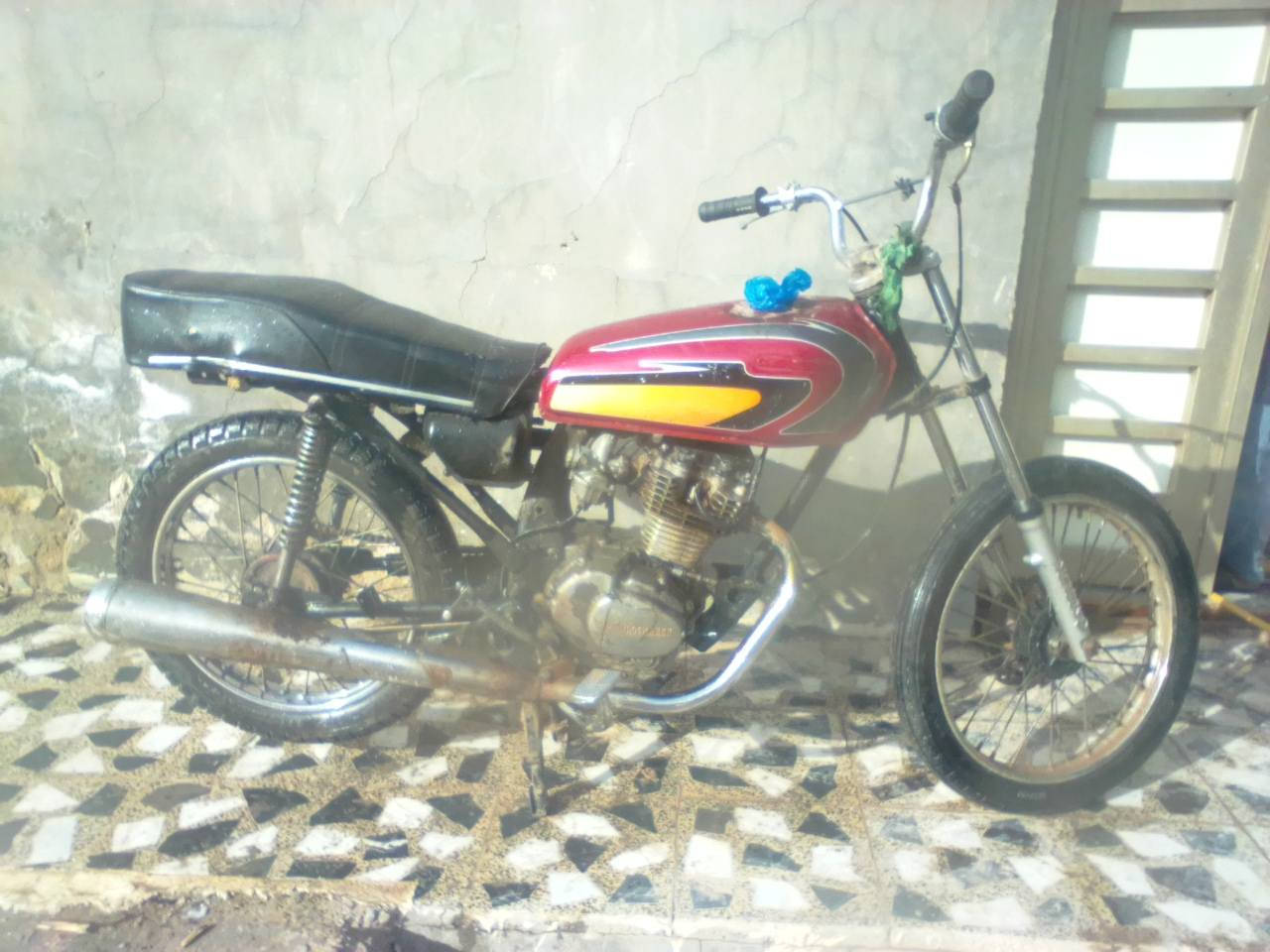 السلام عليكم دراجه للبيع اربعه كير سعره 150مكاني نجف حي نداء


**إذا كنت صاحب هذا الإعلان وتريد حذفه لأي سبب، رجاءا أرسل رسالة إلى الدعم الفني**