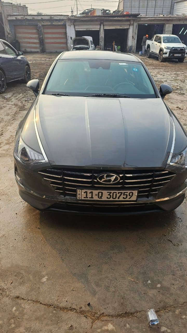 السلام عليكم
سوناتا كوري غاز اصل 2022 للبيع فقط 
كفاله عامه السيارة لون سمنتي
مواصفات فول عدة البانوراما 
بصمه تشغيل 
بصمه بيبان 
رادار امامي
رادار خلفي 
تعديل مسار 
مانع انزلاق 
كامرة خلفية 
شاشة كبيرة
نقاط عمياء 
وباقي المواصفات
السيارة ماشية 28 الف 
السعر 190 وبيها مجال قليل 
عنوان السيارة الديوانية 
للأستفسار 
***********
***********
