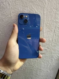 آيفون 13 • نظافة ٩٥٪ • بطارية ٨٨٪