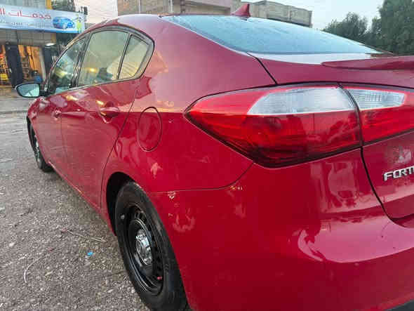 السلام عليكم
للبيع كيا فورتي 2016 

رقم بغداد دولي تحويل مباشر وهزة جديدة 

صور الحادث + السونار موضح بالمنشور 

كير مكينة كفالة

مواصفات LX

سيارة جاهزة مالت بيت مناقصها شي

السعر 112 وبيها مجال 

مكان السيارة بغداد الطوبجي 

للتواصل

***********
