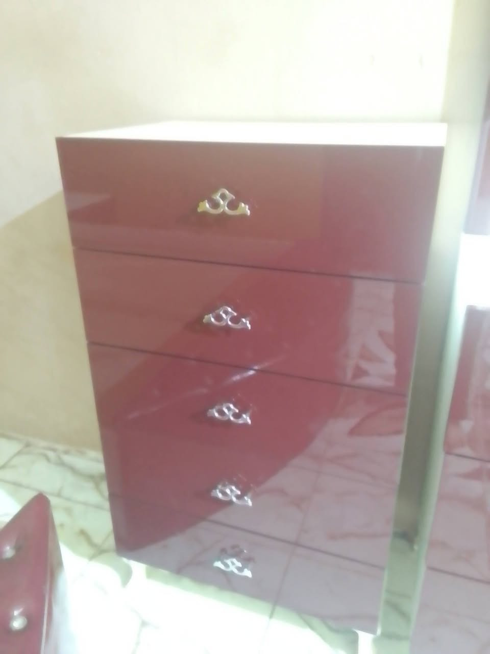 غرفه نوم تركي
للبيع السعر الاتصال على الرقم 
***********
