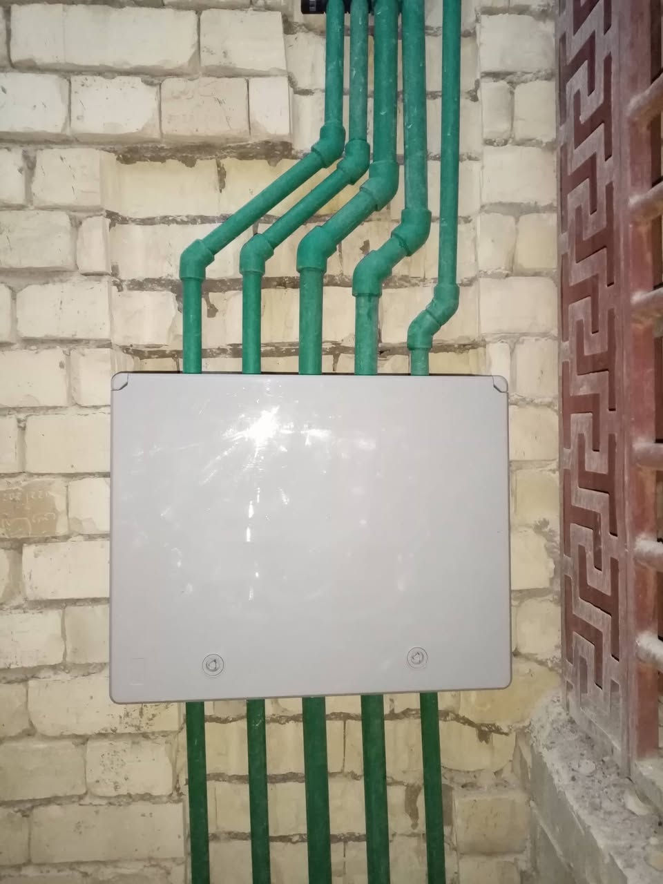 تأسيس  ماء مجاري ثقب الكونكريت بل  كور***********
