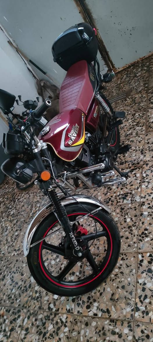 السلام عليكم شباب دراجه  أيراني 5 كير  سولنك سيفان نضيفه كلش،١٠٠٪.  مايحتاجلهه اي شي. محرك مامفتوح  بيهه شاشه. وديجي وبلوتوث  وبصمتين وتشغيل عن بعد.  مامكمركه. بس بيهه اوراق  دراجه خير من الله مديل 2024   شوفت عينك بعد  مكاني بغداد المدائن وبيهه مجال بسيط   حك الجيه بغداد, العراق


**إذا كنت صاحب هذا الإعلان وتريد حذفه لأي سبب، رجاءا أرسل رسالة إلى الدعم الفني**