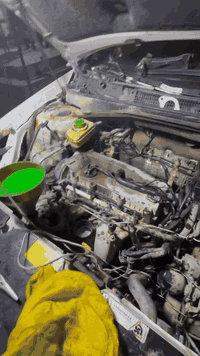 سلام عليكم ورحمة الله وبركاته 

من ضمن أعمال ورشة الاخوين لصيانة السيارات 

تبديل بصمه  تيكو 5 ورجعت وكاله 

إعادة 🔁 تأهيل محرك تيكو بسبب قطع قايش تايمن كيس مع تبديل الولفات   ورجع محرك وكاله 

تحياتي الكم حسن 🆗 العيداني 
***********
