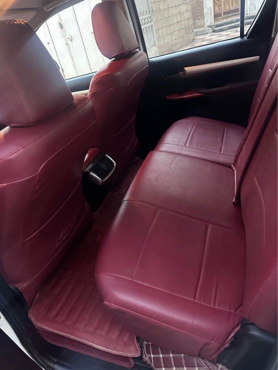 بيكب تويوتا ٢٠١٨ مكفول من كل شيء بسعر ٢٥٥ ورقق و بيها مجال 
 للتواصل: *********** أو *********** حلة, بابل
