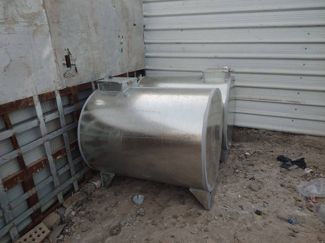 يالله مستمرين معمل سخانات الديار أنتاج الجديد تانكي ١٠٠٠لترمربع بانسب الاسعار
وقاطره ١٠٠٠لتر مليم وربع

*********** يوجد واتساب
توصيل داخل بغداد مجاني
