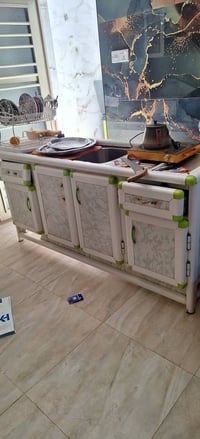 كاونتر للبيع للتواصل 07877877708