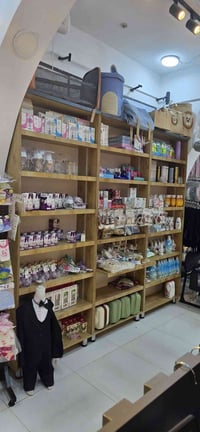 فاترينات • ٦ قطع • انارة مخفية