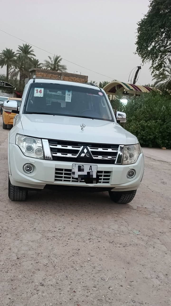 السلام عليكم باجيرو موديل 2014 خليجي سياره فول حبتور بدون صبغ مقفوله من الصبغ والبارد وال شخوض سياره رقم بابل مكان السياره بابل السعر  165 سياره ماشيه 190 جاهزه من كل شيء رقم الهاتف ***********
