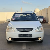كيا كارينز • ٢٠٠٦ • ٩٣٠٠٠ كم