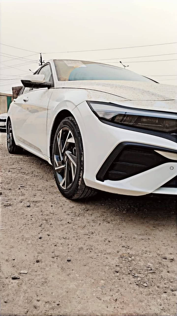 السلام عليكم
هونداي النترا 2024 فول لمتد 1/1  Limited
وارد امريكي 🇺🇸 صور امريكا 

مواصفات السياره 👇
🛑محرك 2000 Doch دوش
🛑 فتحة سقف ( سلايت)
🛑 بصمه تشغيل وابواب وجنطه
🛑تشغيل عن بعد ⚡️
🛑صندوق ذكي يفتح عند الاقتراب 🚶🏻‍♂️
🛑 كشنات  تدفئه♨️
🛑 بك لايت LED متصل
🛑لايت لد ليلي نهاري
🛑كامره دوراه 
🛑شاشة لمس متصله مع عداد دجتال الكتروني
تدعم نظام Android Auto +Car play 
🛑اناره داخليه محيطيه متعددة الالوان🌈
🛑 شحن تلفون لاسلكي🔋📞
🛑رادارات 360 درجه
🛑اشاره 💡 بل مرايه
 🛑رادار جانبي النقطه العمياء ⚠️
🛑رادار خلفي ‼️
🛑رادار امامي ❗️
🛑تحديد مسار+ سياقة آليه
🛑توقف ذاتي 🚳 عند الاقتراب من سياره 
‏🛑‎فول تحكم ستيرن
🛑 هاند بريك كهربائي ⚡️ 
🛑كروز مثبت سرعه 
🛑‏ تبريد شاشه بيانو منفصل 
🛑3 وضعيات قيادة Smart‏-Sport-Normal
🛑اوتو هولد @/توقف داتي
🛑منافذ Usp /Aux /12v
‏‎🛑نظام ABS/مانع انزلاق
🛑شاشه ظبط بل دشبول
‏‎🛑 حساس اطارات
‏🛑‎ویل کب كروم 17 
السياره جاهزه مابيه اي نقص وجديده جداً احله من الصور للبيع رايدها سعر 177
*********** بغداد جسر ديالى

