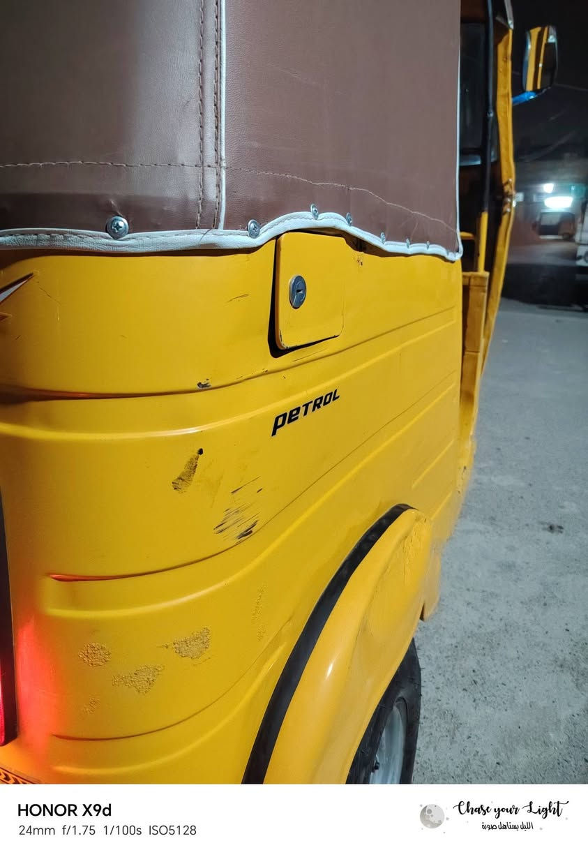 سلام عليكم تكتك للبيع موديل 2019شهر12رقم وسنويه بسمي تحويل ثاني يوم بيه بس الغد معمر العنوان بغداد زعفرانيه جسر ديالى القديم مامتواحد خاص هاتف للاتصال ***********
