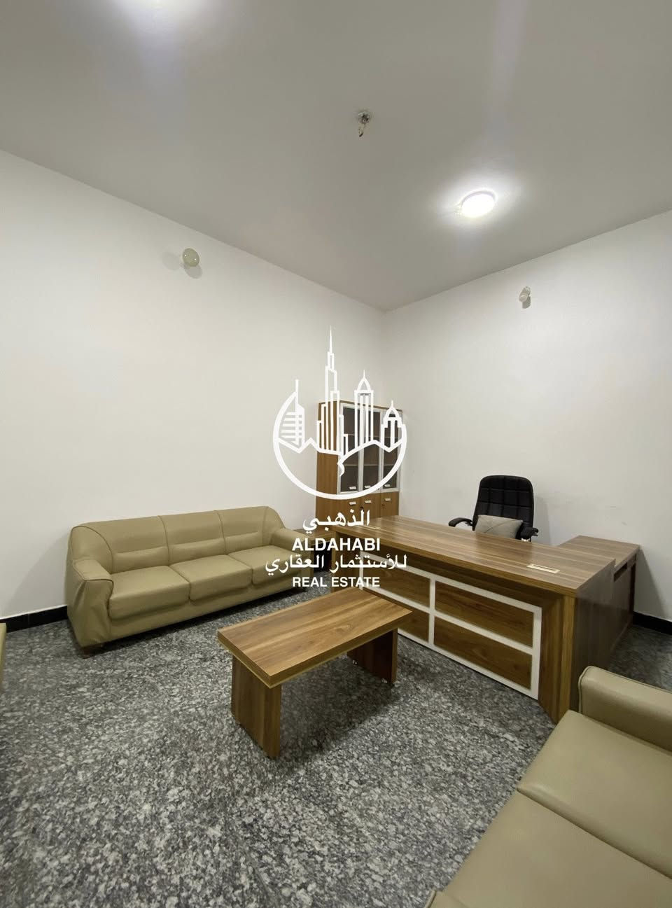 بيت موثث طابقين في الطويسه 
موقع جدا ممتاز 
قرب الشارع العام شارع اللجنه الاولمبيه
يصلح شركات
يحتوي على
اربع غرف
صاله 
استقبال
مطبخ
صحيات عدد ٣
كراج
سعر الايجار 23 ورقة قفل
للمعلومات اكثر الاتصال على الارقام
او زيارة موقعنا 
البصره _ شارع عام حي الزهراء _ قرب مستشفى النفط 
***********
الذهبي للاستثمار العقاري
مجاز قانونياً
