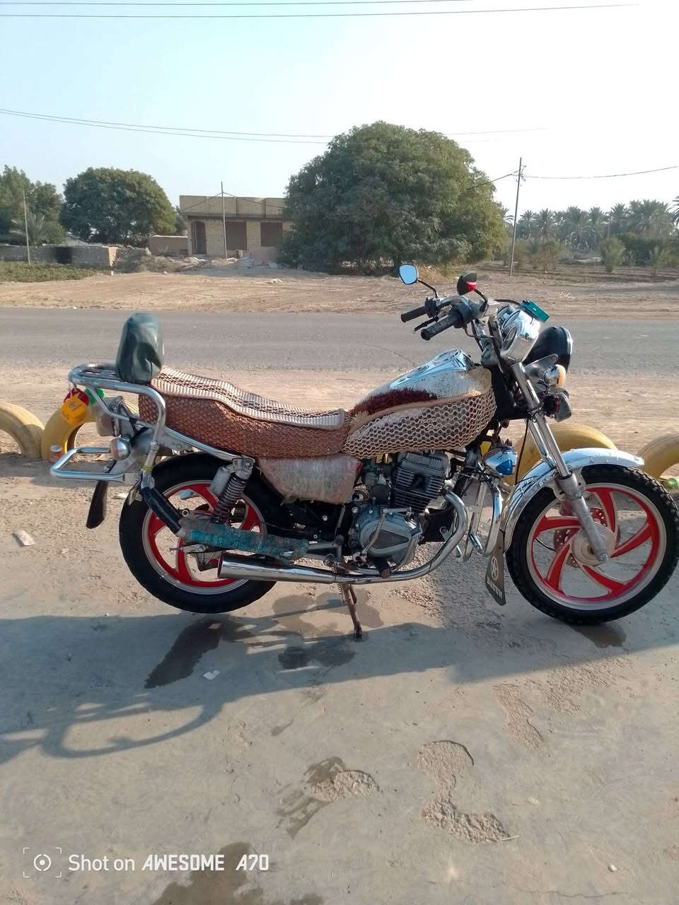 سلام عليكم دراجه جونده (كلك كلك) اوراق ضايعه عندي دراجه خير من الله مكينه مفتوحه بس زينه مكان الدراجه بابل الحمزه الغربي هاذا رقم راعيه ***********السعر تعال خاص وتدلل
