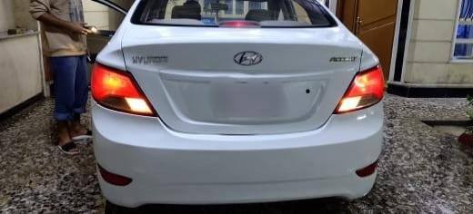 السلام عليكم اكسنت ٢٠١٢ مكينه كير حداديه تبريد تخم تاير شاشه كامره جاهزه مكفوله من ضربه صبغ ٣ قطع بدون ضربه رقم كربلاء مشروع وطني السعر٨٨وبيه مجال مكاني نجف كوفه للاتصال ***********
