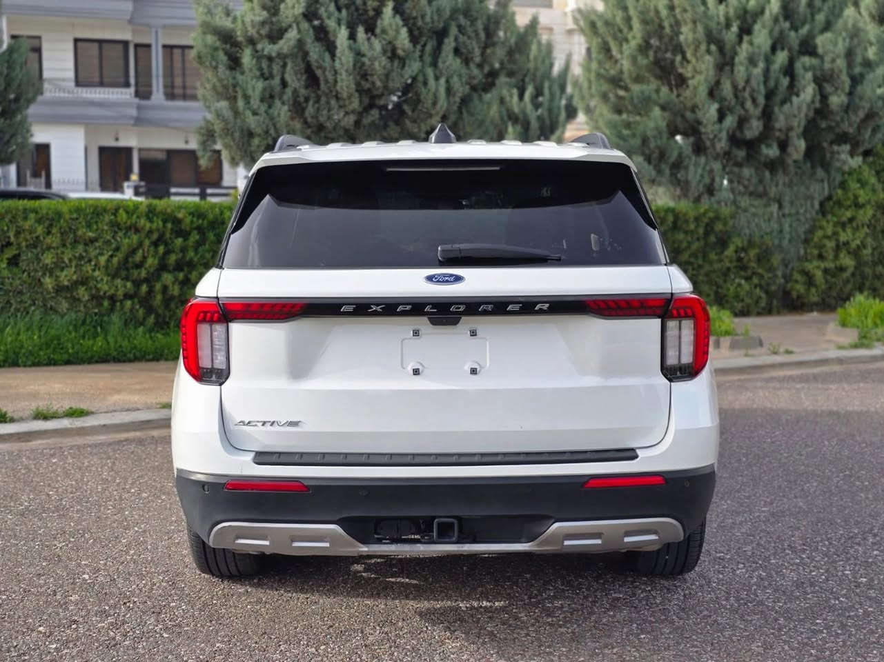 FORD EXPLORER ACTIVE 2025
فورد اكسبلورر موديل 2025
سيارة جديدة ماشية فقط 10 الاف كم ومكفولة من كل شي
ما بيها اي صبغ وايرباكات كلها سليمة
سيارة موجودة في اربيل وبدون رقم
رقم الشاصي: 1FMUK7DH1SGB10422
للأستفسار:
***********
***********
