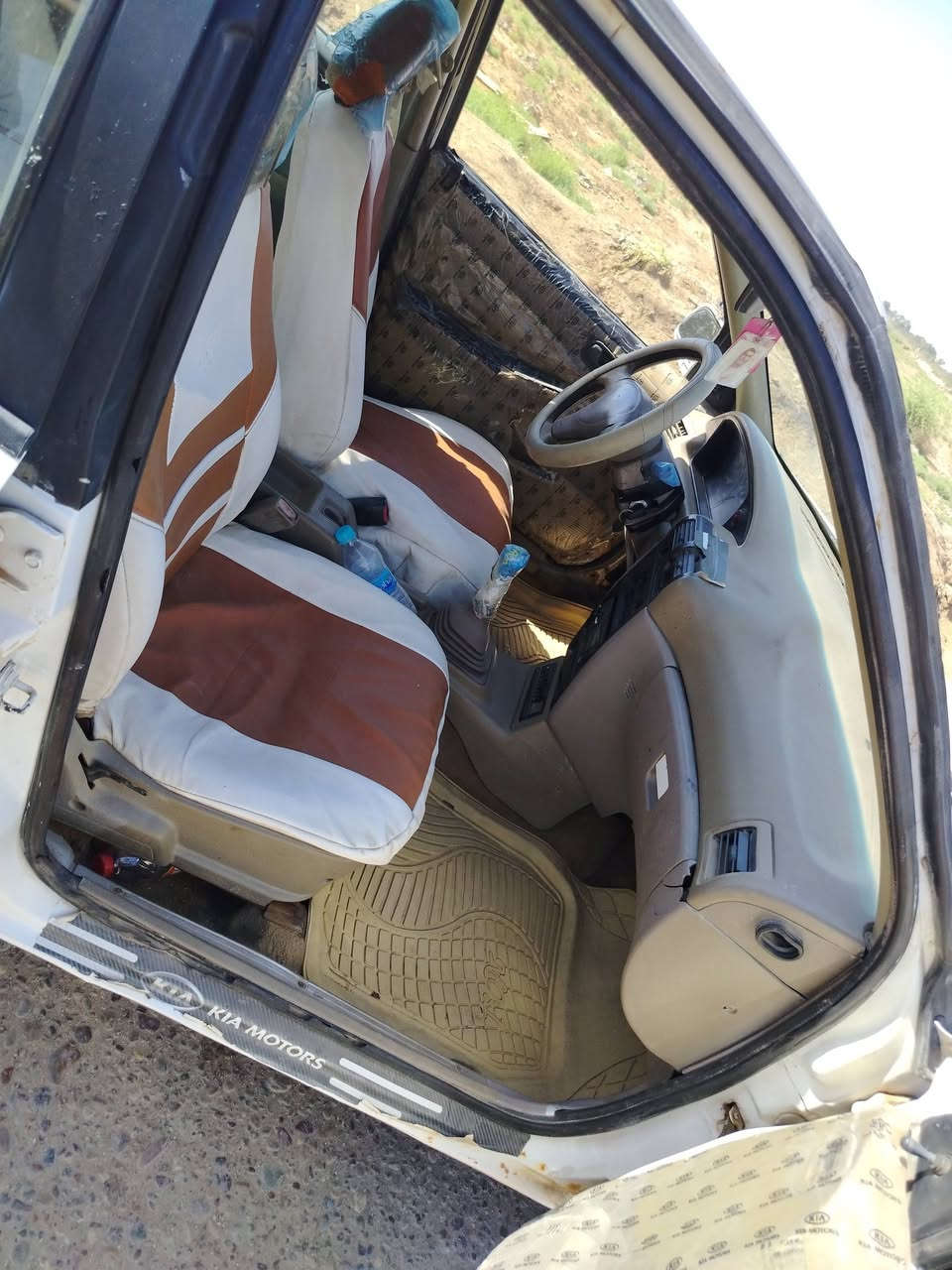سلام عليكم كيا سيفي للبيع مكينه وكير  خير من الله السياره حداديه خير من الله تايراتها جدد مطبوع احزان سياره 27 وبيها مجال مكان بغداد
***********
