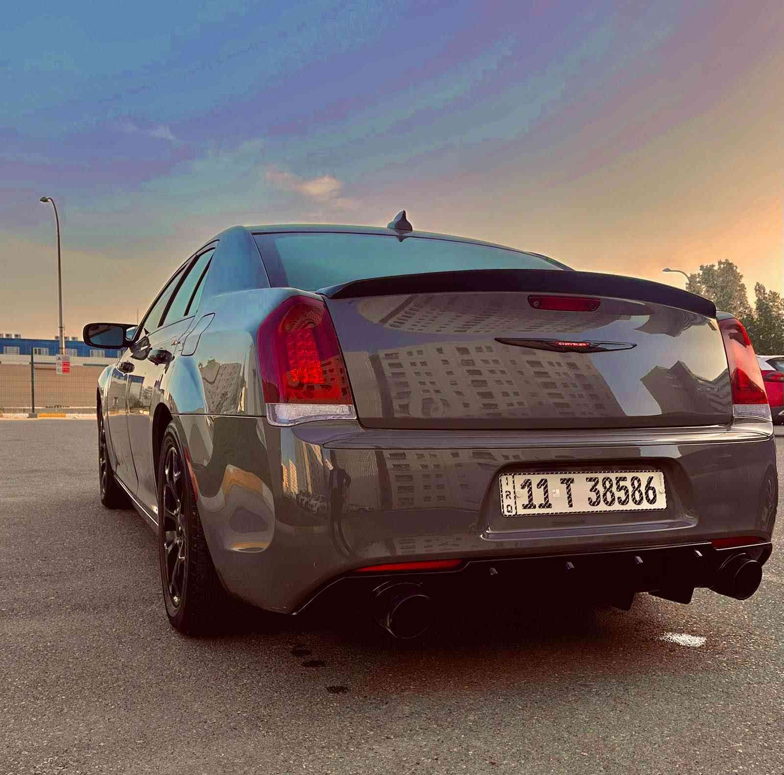 سلام عليكم كرايسلر 300S 2019 للبيع سياره موصفات الاس معروفه عده الفتحه لون مميز سياره مناقصها شي تشغل و تطلع سياره فور ويل ٦ سلندر رقم بغداد باسمي تحويل ثاني يوم حادث السياره بنيد و جاملغ و صور موجوده سعر سياره 198 ورقه و بيها مجال رقم *********** واتساب فقط بغداد, العراق
