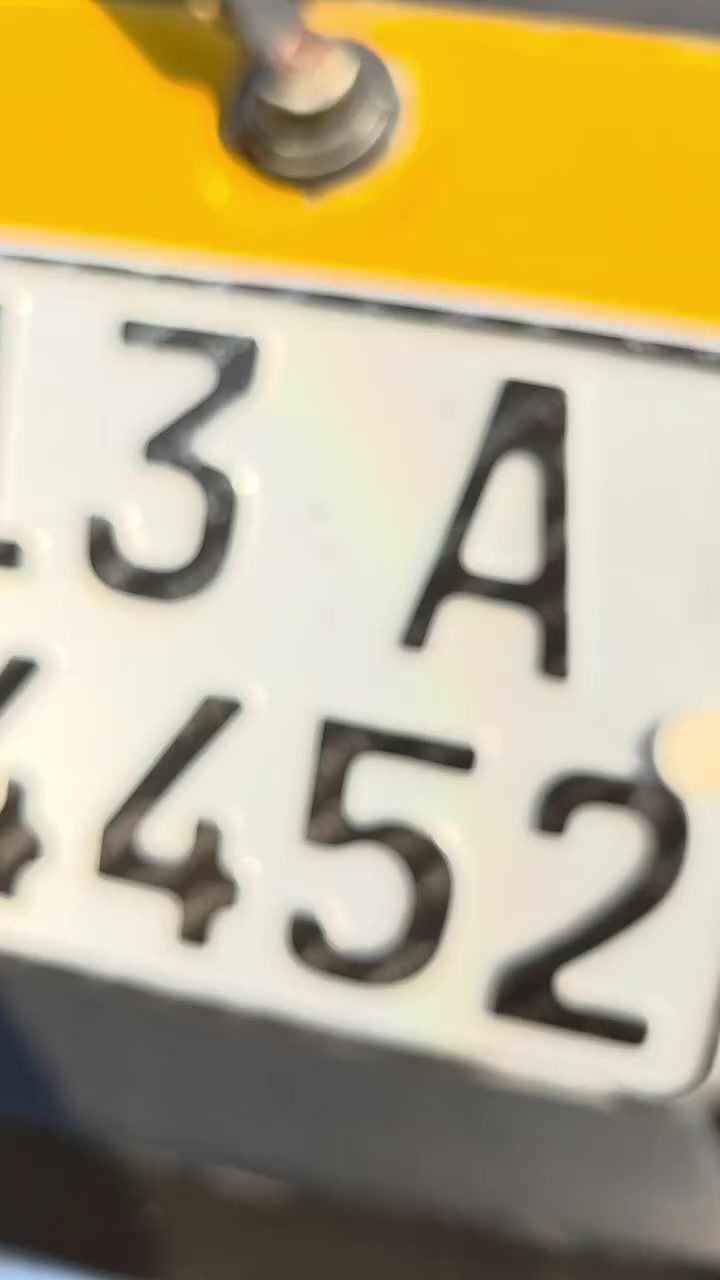 اسلام عليكم تكتك عشرين رقم وسنويه حلوه ونضيفه ما عوزه شي التصال *********** مكلف بنشر
