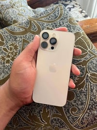 iPhone 16 pro max مستخدم جدا نضيف البطاريه ٩٠ دورات ٤٦٨ ذاكره ٢٥٦  نمو...