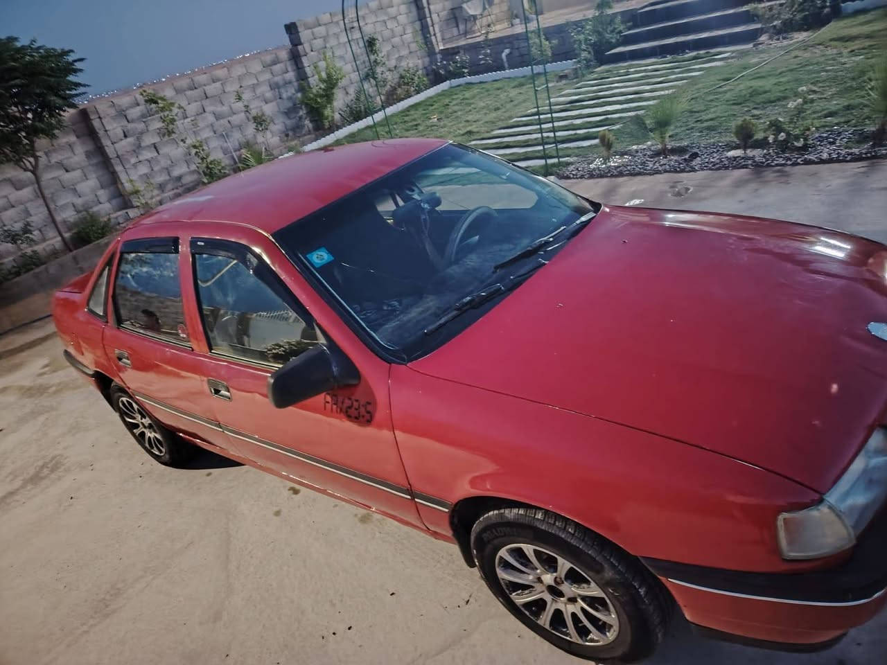 فكترا حجم 16 محرك كمير شرط  موديل 92 رقم دولي مشروع وطني شرعي بوشرط تحويل بالموصل الهزه بعد ماساقطه السعر 33وبي مجال***********
