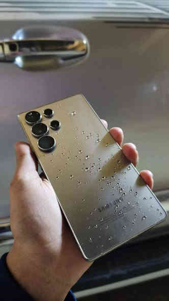 السلام عليكم ورحمة الله 
S25 الترا 
ذاكرة 1 تيرا
استخدام قليل جدا 
النضافة 100%
ملحقاته كارتونه والشاحنه الاصلية ويا ماخذه 65 الف مع كرت الضمان الشاحنه وكرت ضمان الجهاز نفسه موجود 
الجهاز على الفحص 
الموقع النجف الاشرف مجمع ابو تراب 
او بغداد تقاطع ملعب الشعب 
السعر 1450 .
***********
