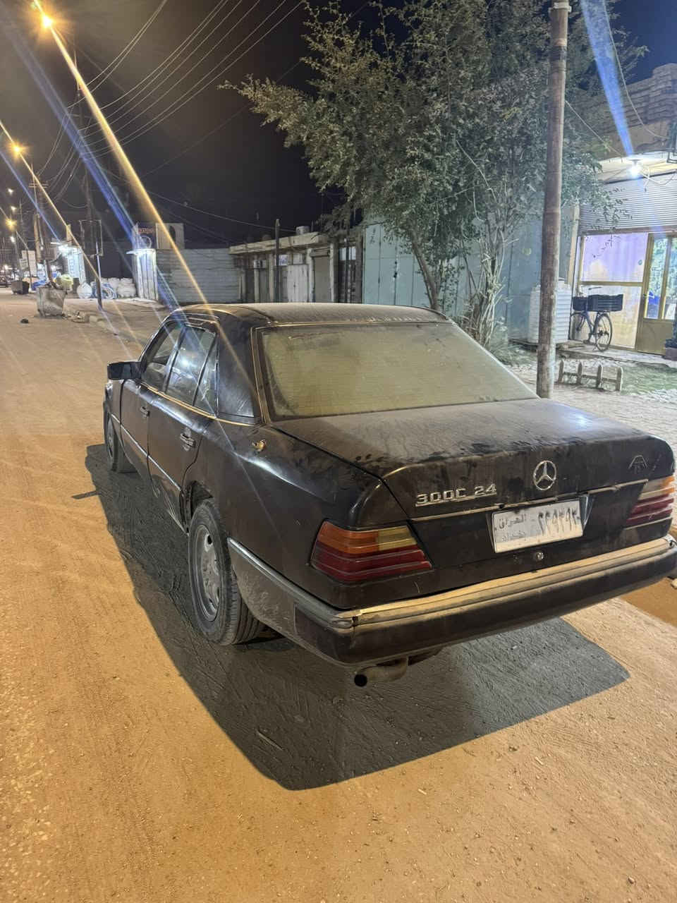 مرسدس موديل 1991جاهزه مجهزه عوزه بس صبغ مكينه شادله مال جنون ديفور هيه وكير بجيس حداديه تخم تاير كهربايات كله جاهزه تحويل يمته ماتريد سعره ٣٠ 
مكاني ناصريه 
***********
