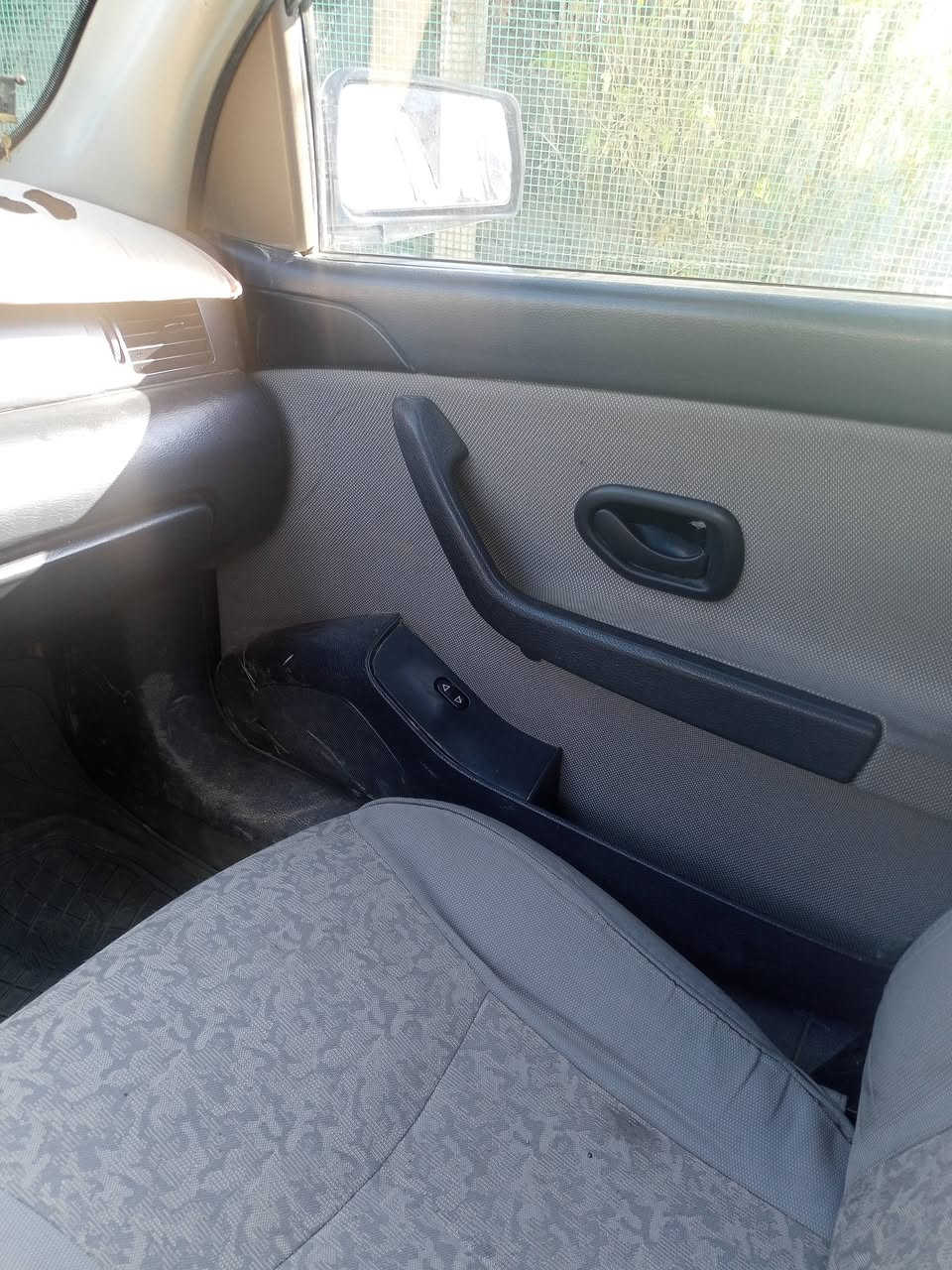 السلام عليكم اخوان سمن موديل 11 بلاديه سياره سياره ما بيها ضربه خير من الله حداديه تخم تاير جديد سياره حداديه 100% السياره رقمها بغداد سعر 42 ورقه وبيها حق الجيه مكاني كركوك سنويه لل 27 كربون مال بنزين بيها السياره ورقم الهاتف ***********
