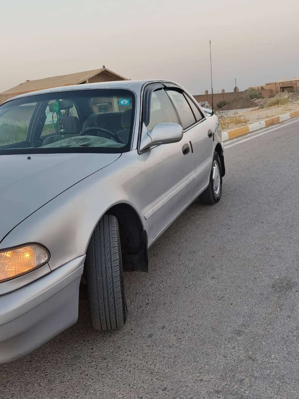 السلام عليكم سوناتا تو موديل 1994 كفاله عامه
 كير ومحرك وداخليه نضيفه  كلش    تخم تايرات جديد 
صدر امامي خلفي جديد. سنويه 27 رقم بغداد انكليزي 
صبغ جماليه عام كفاله من الضرب والمعجون  والسعر 53 وبي
 مجال للشراي رقم الهاتف ***********
