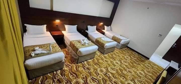 عمرة رمضان ( محبس الجن ، فندق بركة الرفاع جهه السقايف) 🕋

برنامج مميز ومريح لخدمة ضيوف الرحمن 

الرحلة قبل رمضان بـ ٥ ايام 

٢ ليلة في المدينة المنورة 
والشهر المتبقي في مكه مكرمة 

مقاعد محددة ، السعر (١.٥٠٠.٠٠٠) 

للحجز والاستفسار الاتصال : 
***********
