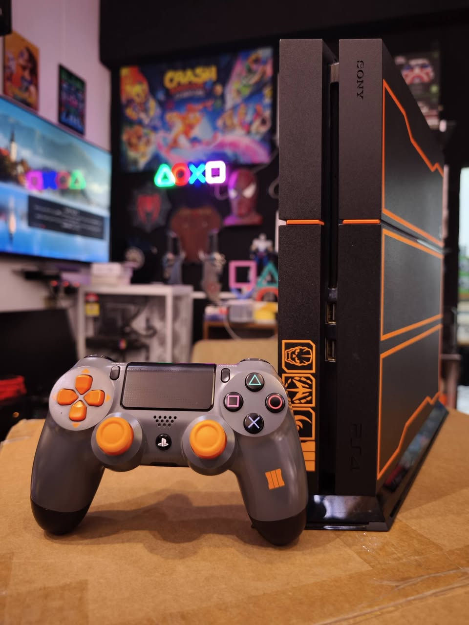 PS4 FAT USED 1TB UPDATE 9.00
LIMITED EDITION BUNDLE COD BLACK OPS3 
🔥🔥🔥🔥🔥🔥🔥🔥🔥🔥🔥🔥🔥🔥🔥
بلي4 فات بالة مستخدم جوستك اصلي كامل الملحقات مع ستاند أصلي شركة سوني نسخة خاصة نظافة فوول تحديث 9.00 معدل هارد تيرا .
السعر 300.000 ألف 💵💵💵
للطلب والاستفسار الاتصال بالارقام التالية:-
***********/واتساب ☎️
***********/واتساب ☎️
او مراجعة مكتبنا الكائن في 
📍بغداد حي القاهرة نهاية شارع الدلفية او المعلمين قرب كرار فون للاتصالات📍 .

🚖متوفر خدمة توصيل بغداد وجميع المحافظات🚖.
