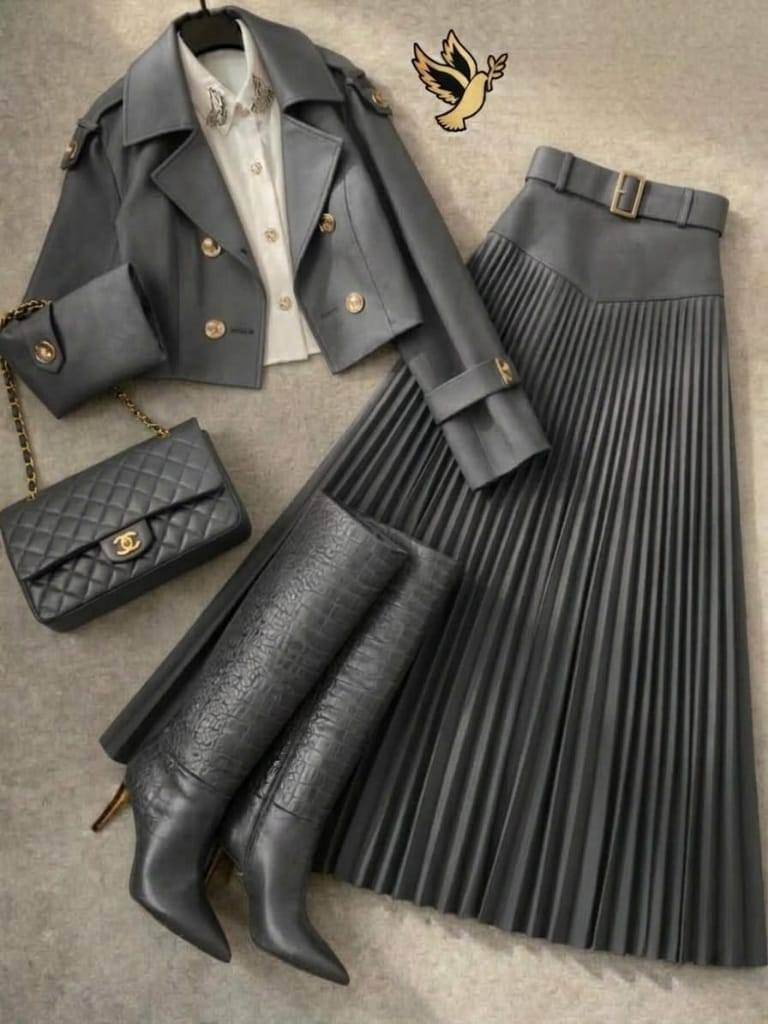 ■ *جديدنا ويامحلا التقل عمي*🤤
■ *طقم نسائي  تلات قطع *🫣

■ *الخامة: شاموه نخب أول*⭕

■ *قطعة فخمة فخمة جاكيت سبور و مبطن ستان و محلا زرار  الكمام محلاية💫 وقميص جاسكاع وتنورة محلاية كمر على خصر و وتكسير بلاسة   قطعة سبور هادية نوع أول  اورجنال يااخي الحلو والتقل مابخبي بي الوان فاخرة*

■ *المقاسات:نمرة واحد بلبس (38..40)ونمرة 2بلبس (42..44)*✅
👸
■ *بي سعر فقط فقط  TL🇹🇷✅ *🔥🔥🔥🔥🔥

■ *القالب نظامي 100% والخامة ذهببب*✅
■♡هي الصورة تتكلم عن القطعة■♡


**إذا كنت صاحب هذا الإعلان وتريد حذفه لأي سبب، رجاءا أرسل رسالة إلى الدعم الفني**