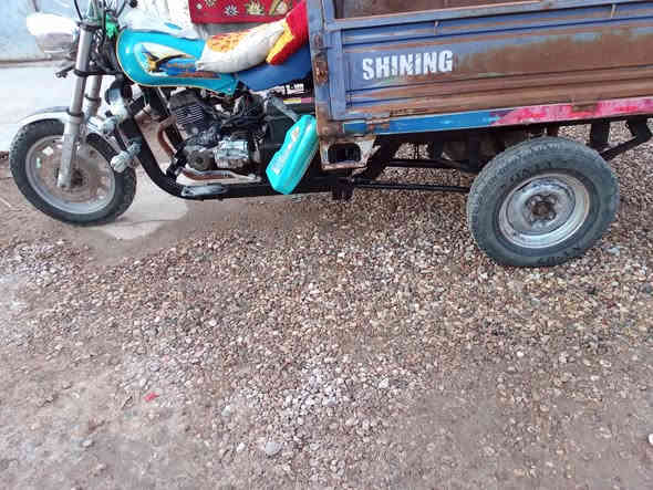 السلام عليكم ستوته للبيع 2018
بيه مكينه 2023
بدون وراق مكفوله من سرقه 
السعر 850وبيه مجال 
السفار ***********
