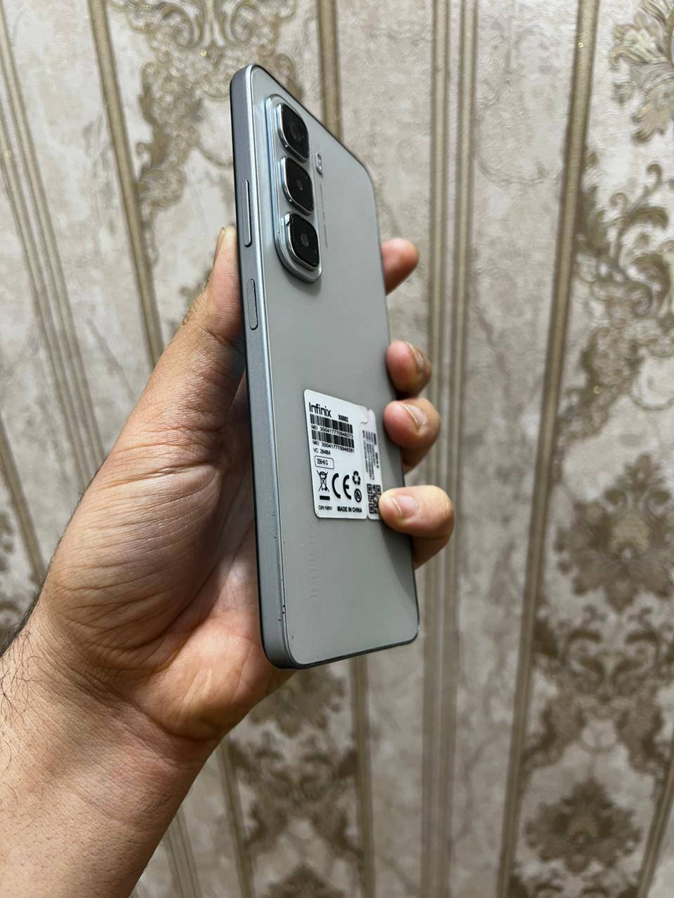 للبيع موبايل انفنكس هوت 50 ذكره 256 عشوائيه 16 شاشه 120 هيرتز معالج هيلوجي 100 بيجي 60 فريم بطاريه 5000 يدعم الشحن السريع تايبسي جهاز جديد استعمال قليل كلشي ما بي على فحص كامل لسعر115 بي مجال قليل مكاني ناصرية مركز


**إذا كنت صاحب هذا الإعلان وتريد حذفه لأي سبب، رجاءا أرسل رسالة إلى الدعم الفني**