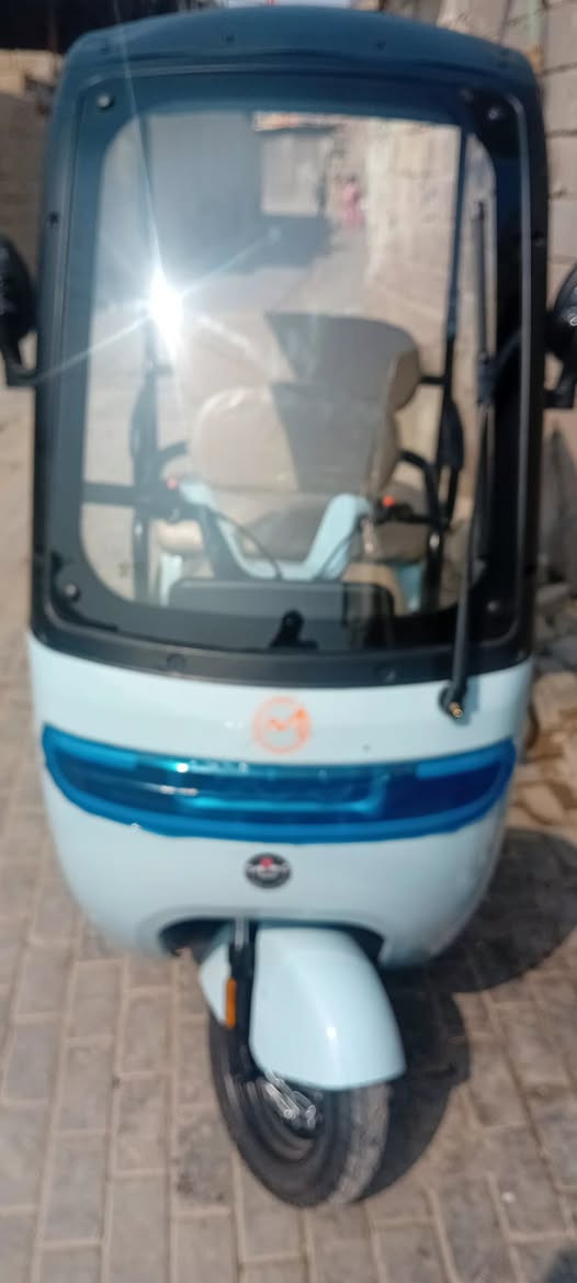 سلام عليكم . تكتك موديل 26 بعده بالچيس اليوم وصلت . السعر مليون و650 وبيهه مجال بسيط حك الجيه . عنوان 
البصره القديمه منطقة نظران .  للتواصل فقط ماسنجر


**إذا كنت صاحب هذا الإعلان وتريد حذفه لأي سبب، رجاءا أرسل رسالة إلى الدعم الفني**