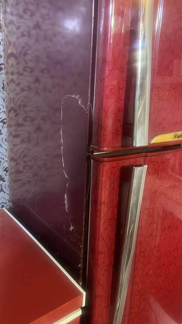 سلام عليكم عندي هاي ثلاجه دبل لون ماروني للبيع نضيفه وجديدة مداخله تصليح ابدد سعره ٣٥٠وبيها مجال


**إذا كنت صاحب هذا الإعلان وتريد حذفه لأي سبب، رجاءا أرسل رسالة إلى الدعم الفني**