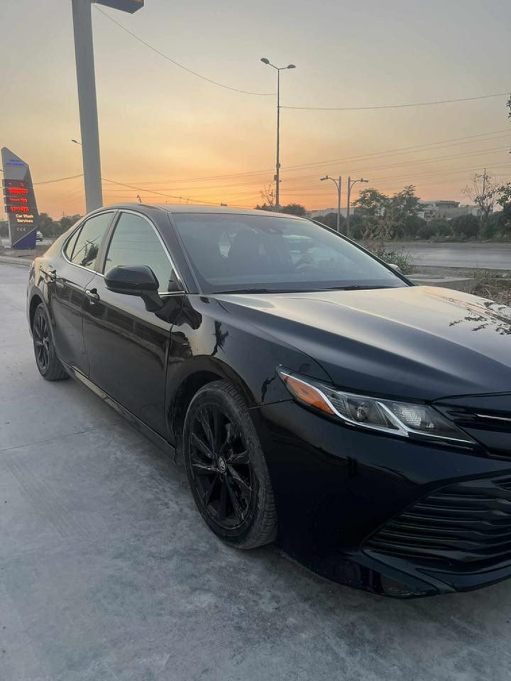 Camry 2018 LE  2  parcha w  palayaky sbux be naw grtn be airbag
ز.م/***********
